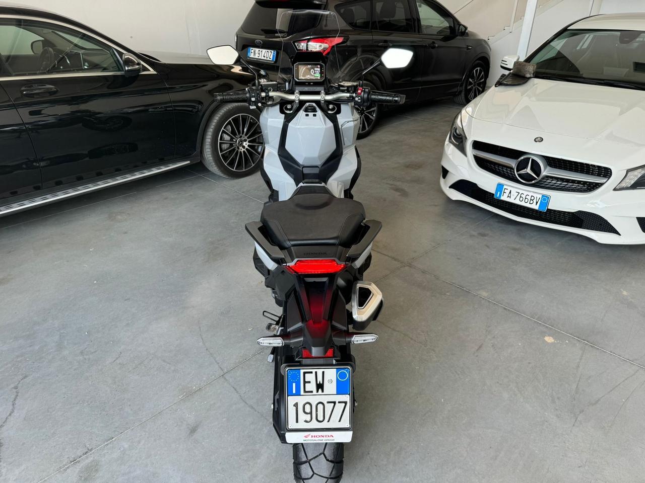 Honda XADV GRIGIO FINANZA 2021