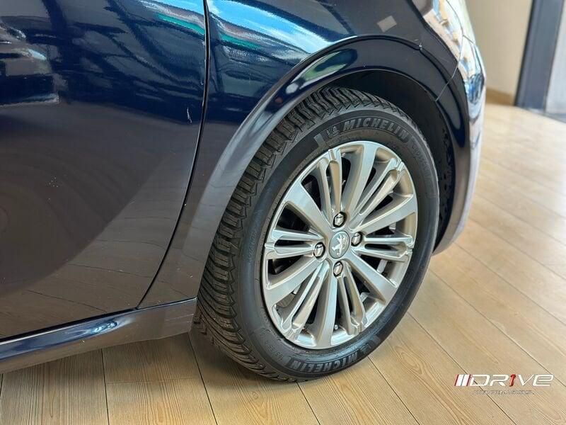 Peugeot 208 PureTech 82 Stop&Start 5 porte Active