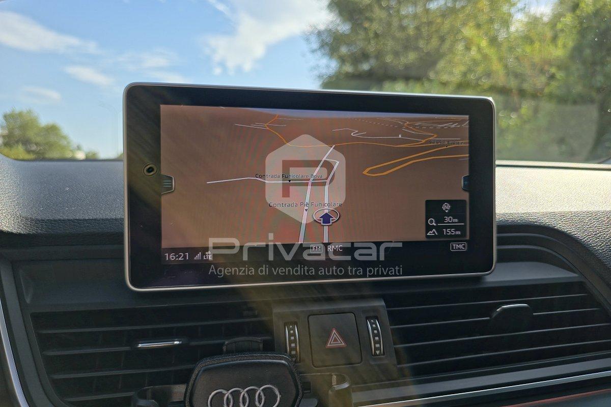 AUDI Q5 35 TDI quattro S tronic Business Sport