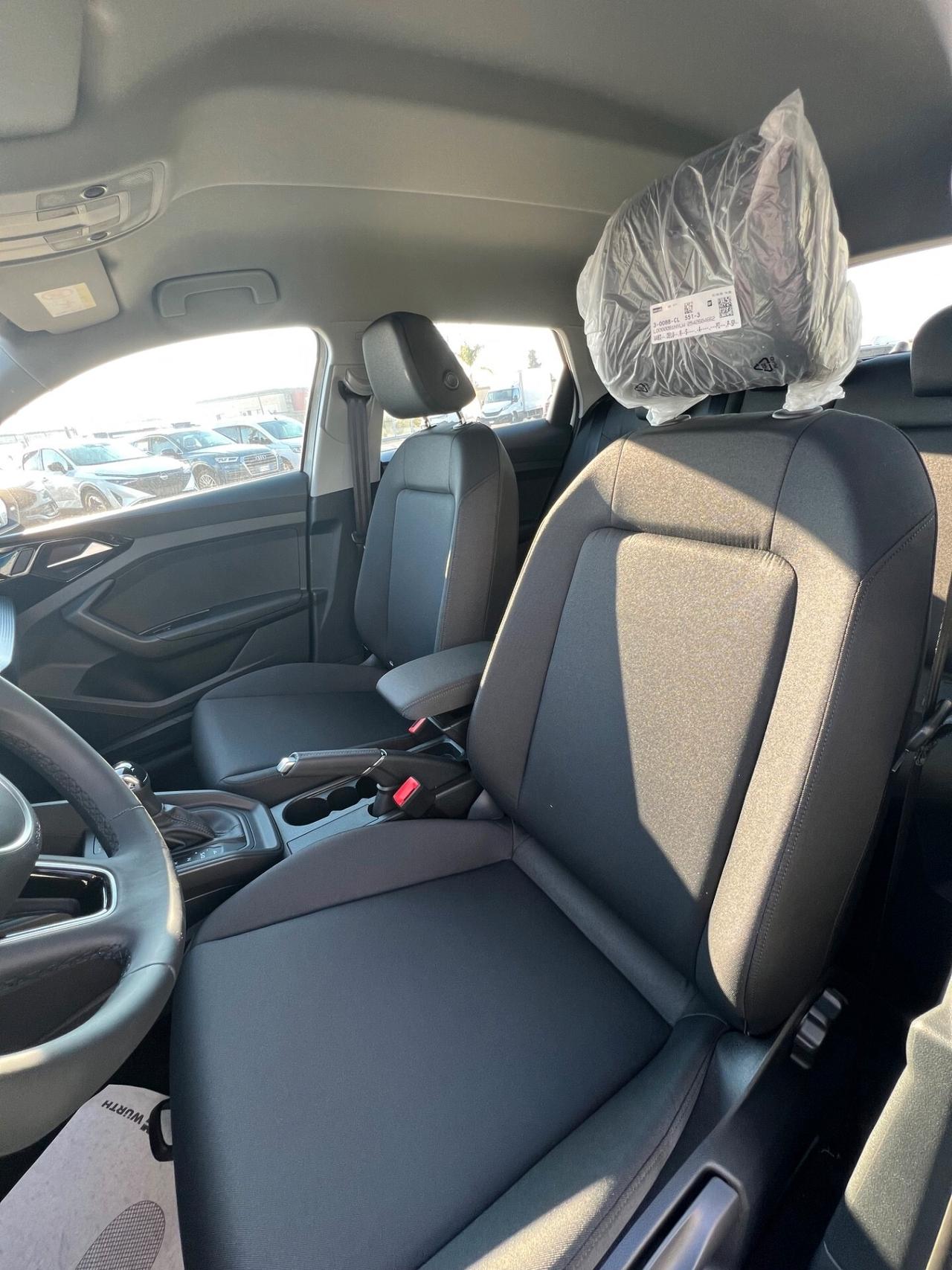 Audi A1 allstreet 30 possibilità noleggio no scoring