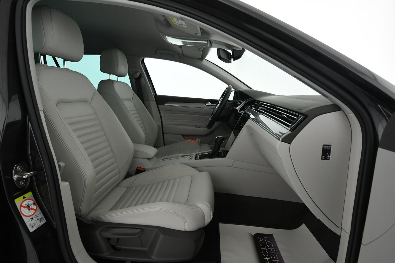 VOLKSWAGEN Passat Variant 2.0 tdi Business 150cv dsg CAMERA+LED+PELLE+ACC