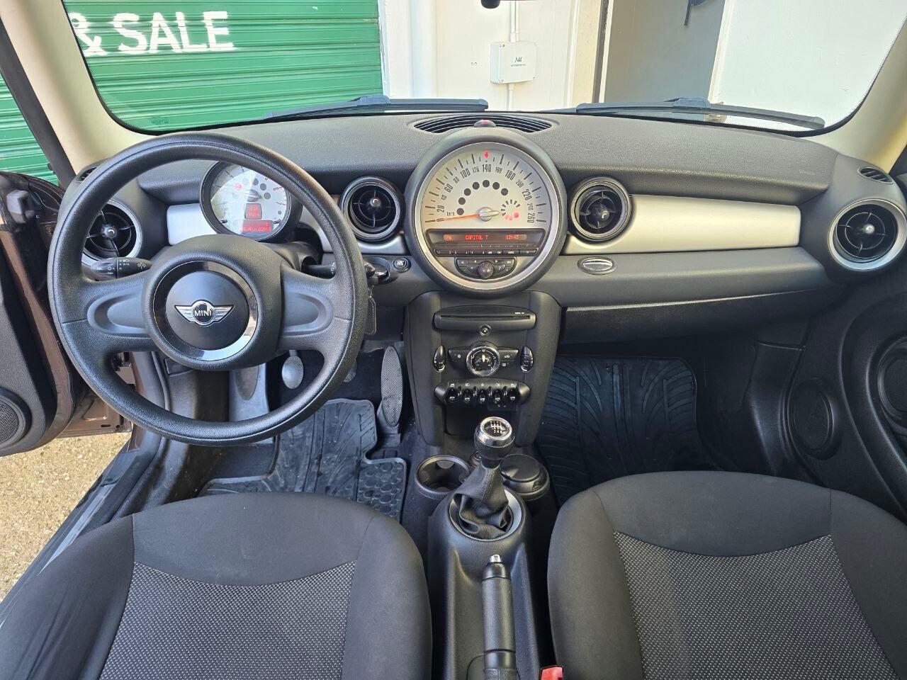 Mini 1.6 16V Cooper D