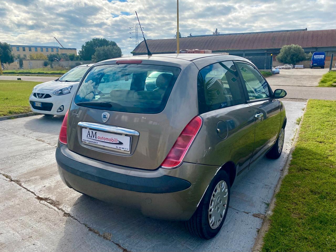 Lancia Ypsilon 1.2 Argento