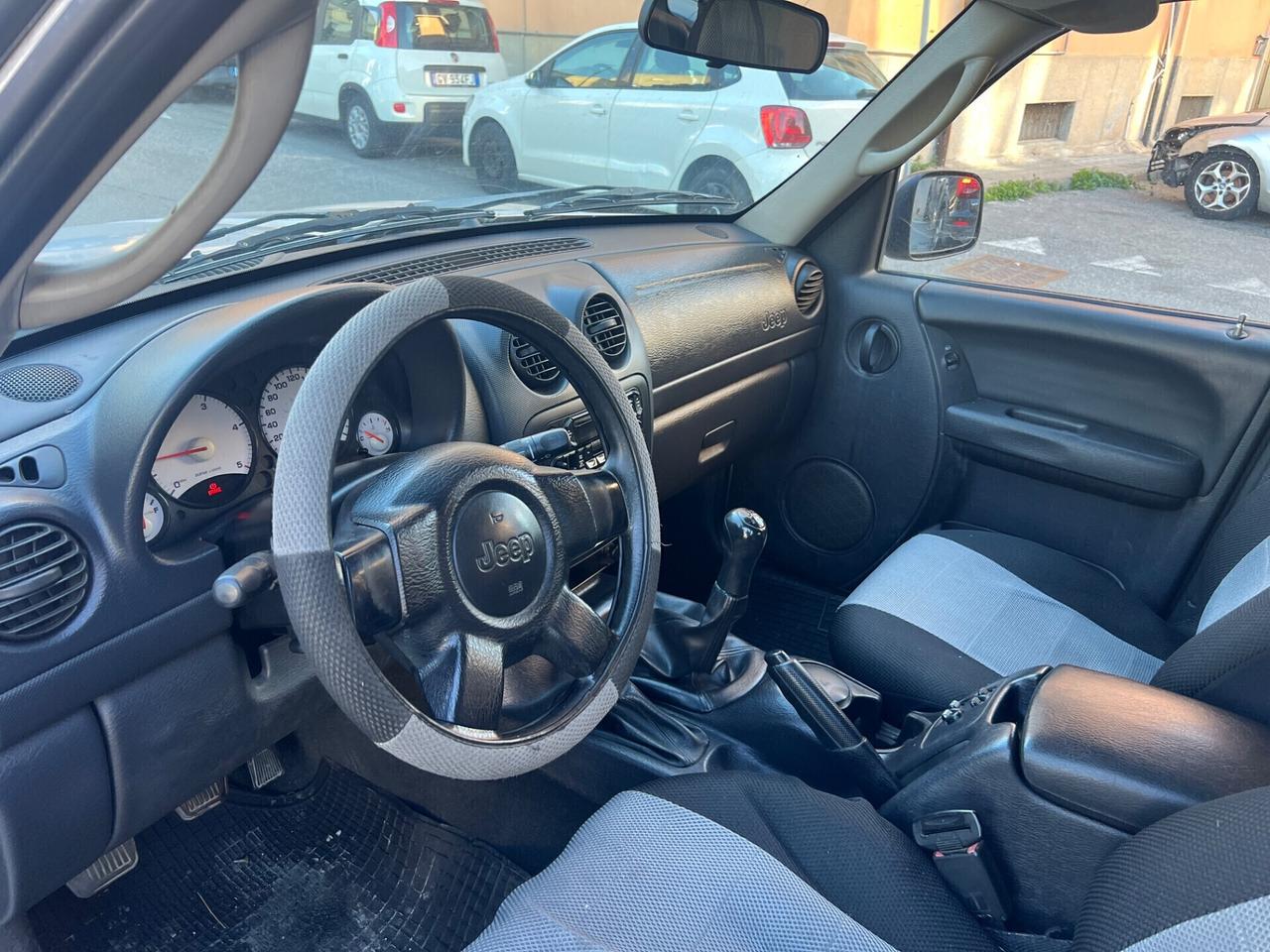 Jeep Cherokee 2.5 CRD Sport X COMMERCIANTI