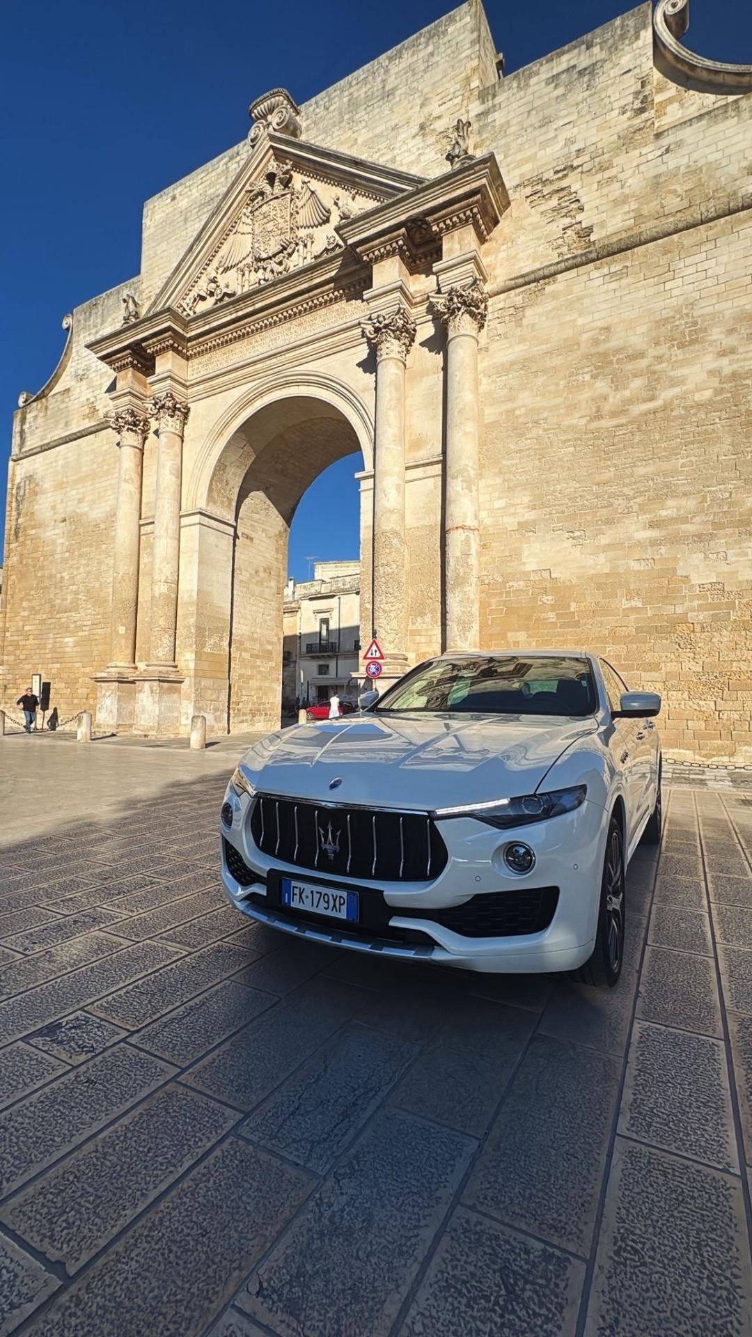 Maserati Levante V6 Diesel 275 CV AWD Gransport