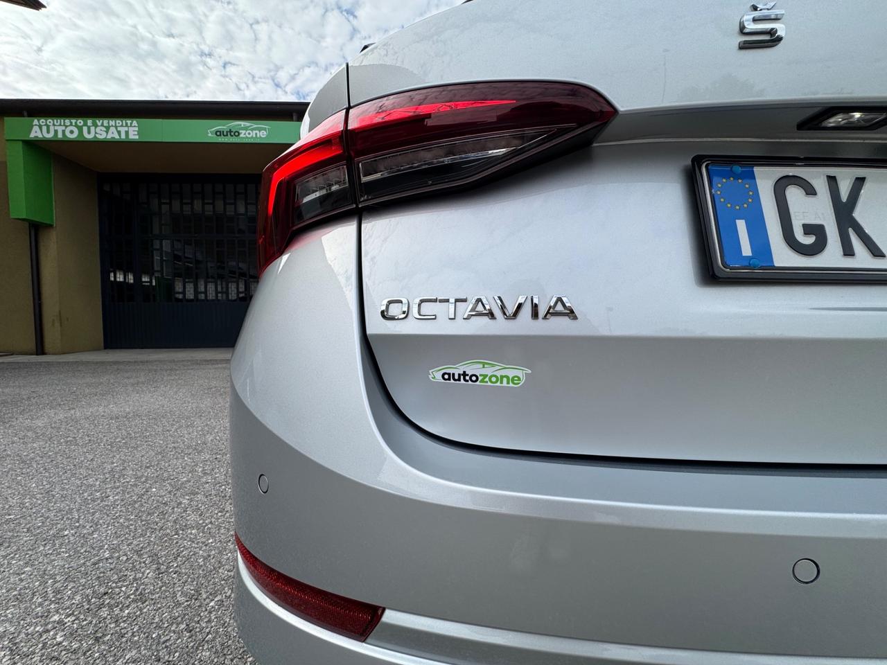 Skoda Octavia 2.0 TDI 116 CV DSG SW