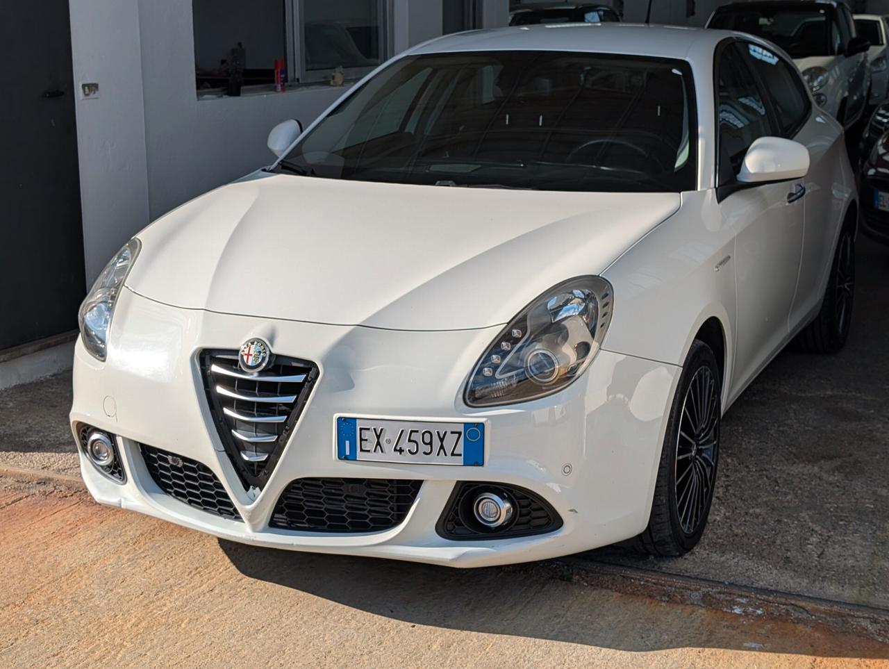 Alfa Romeo Giulietta 1.6 JTDm-2 105 CV Exclusive
