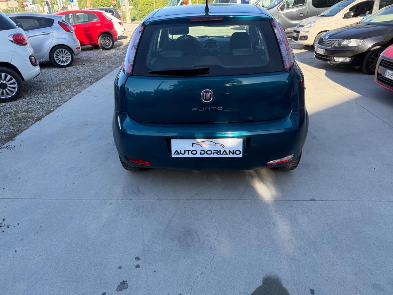Fiat Punto 1.4 SeS 8V Dualogic 5P Racing (57 kw)