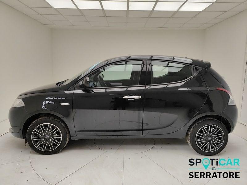 Lancia Ypsilon III 2021 1.0 hybrid Silver s&s 70cv