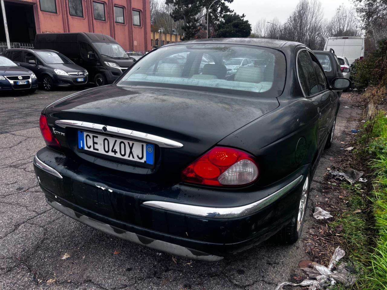 Jaguar X-Type 2 litri V6 24V cat Executive