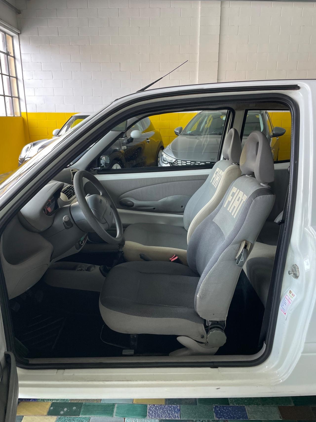 Fiat 600 1.1 Active