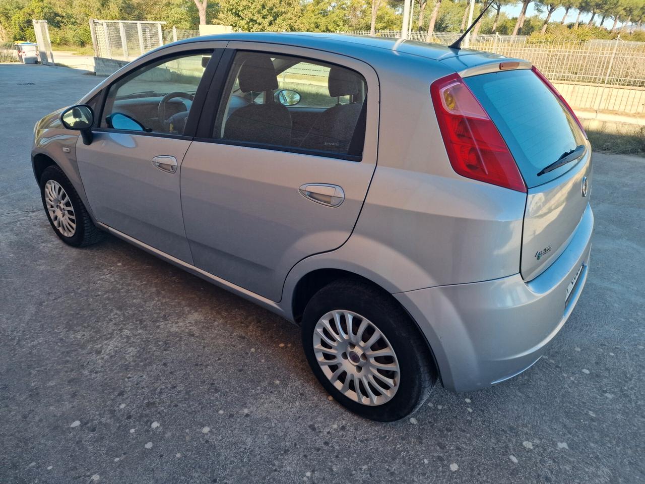 Fiat Grande Punto 1.4 5 porte Dynamic Natural Power