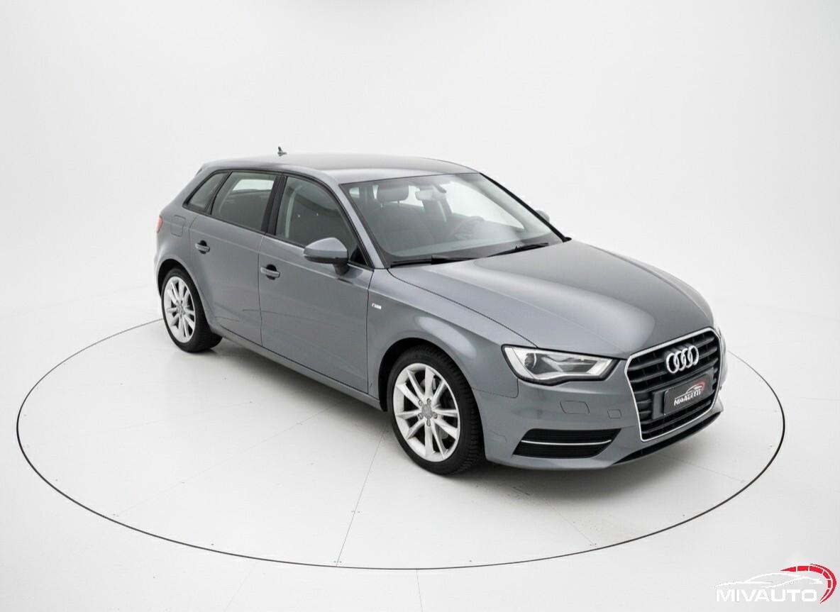 Audi A3 Sportback 1.6 TDI 110cv ADMIRED S-TRONIC E6