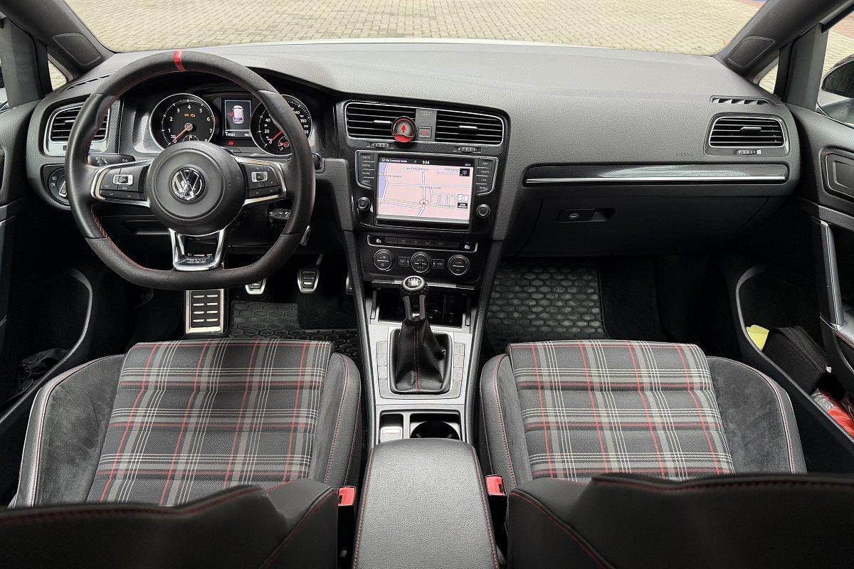 VOLKSWAGEN Golf GTI 2.0 TSI 5p. BlueMotion Technology