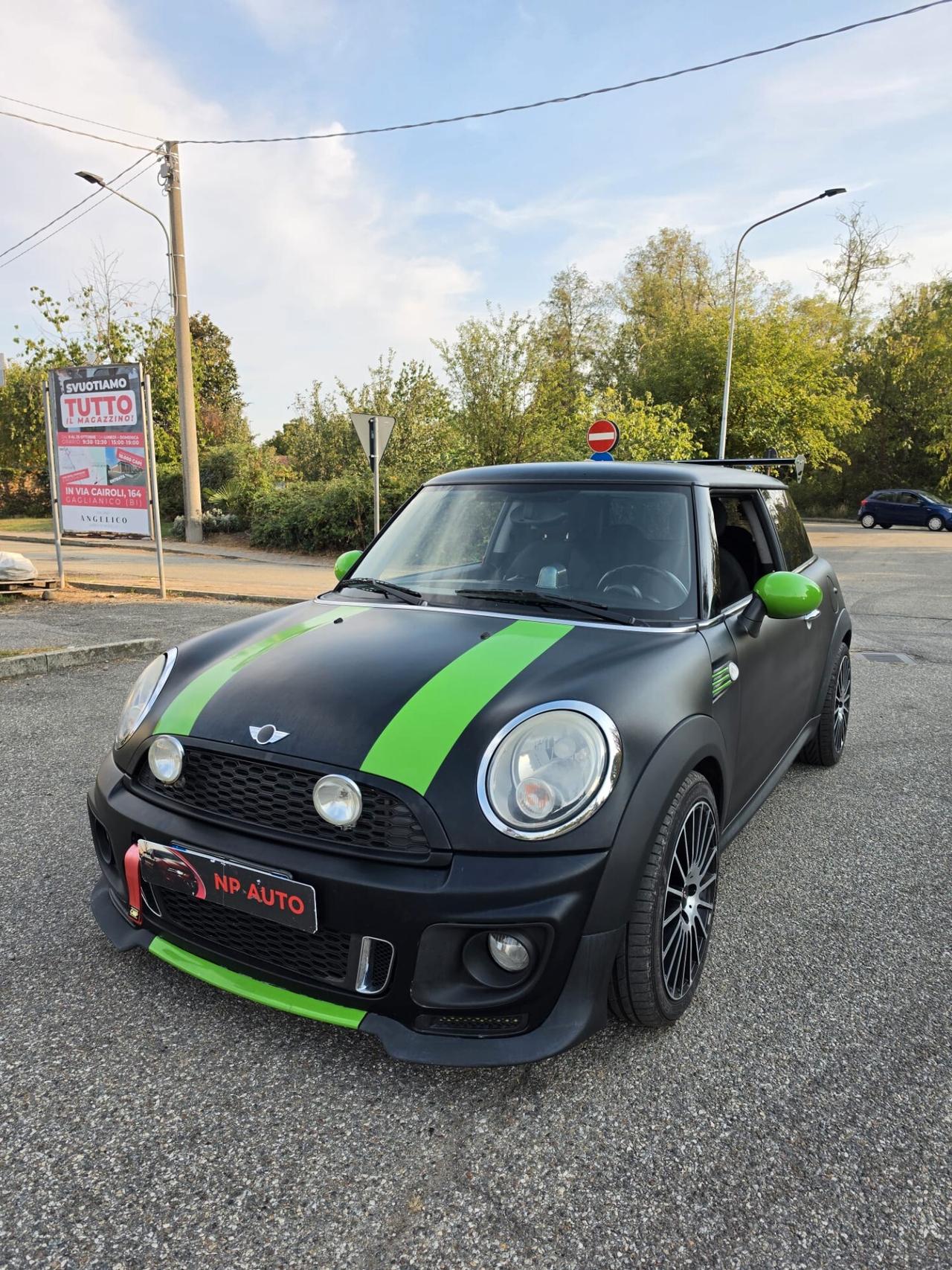Mini cooper d NEOPATENTATI