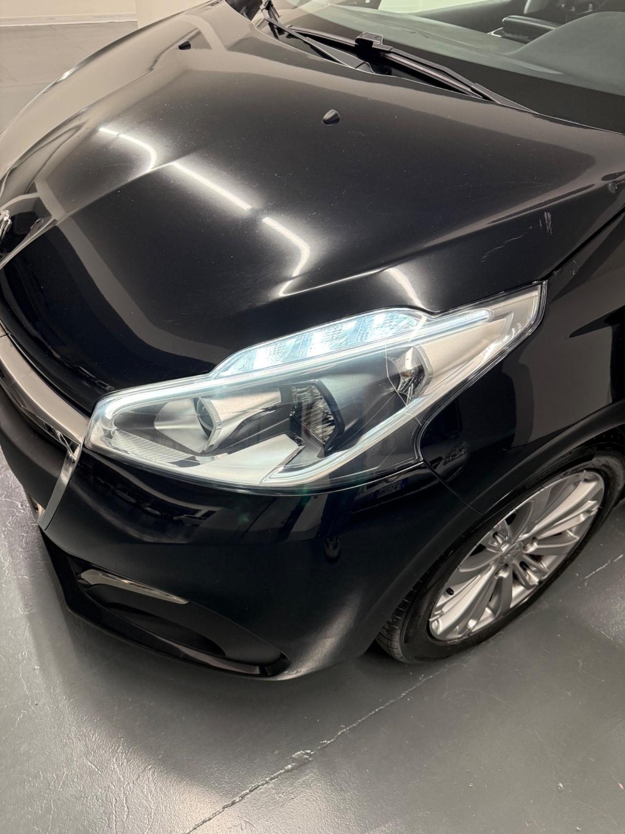 Peugeot 208 PureTech 82 5 porte Active