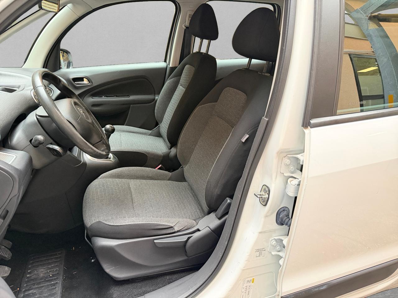 CITROEN C3 Picasso 1.6 bluehdi Busin combi 100cv E6 N1 EURO 6B