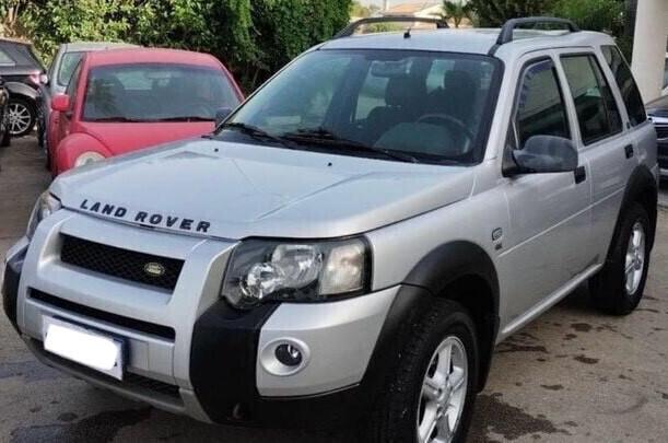 Land Rover Freelander 4x4 Finanziaria senza busta paga