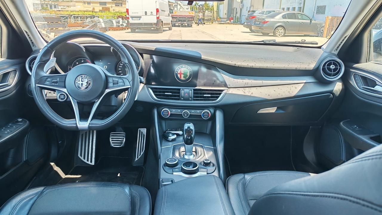 Alfa Romeo Giulia 2.2 Turbodiesel 180 CV AT8 Super
