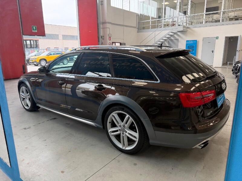 AUDI A6 allroad 3ª serie A6 allroad 3.0 TDI 31...