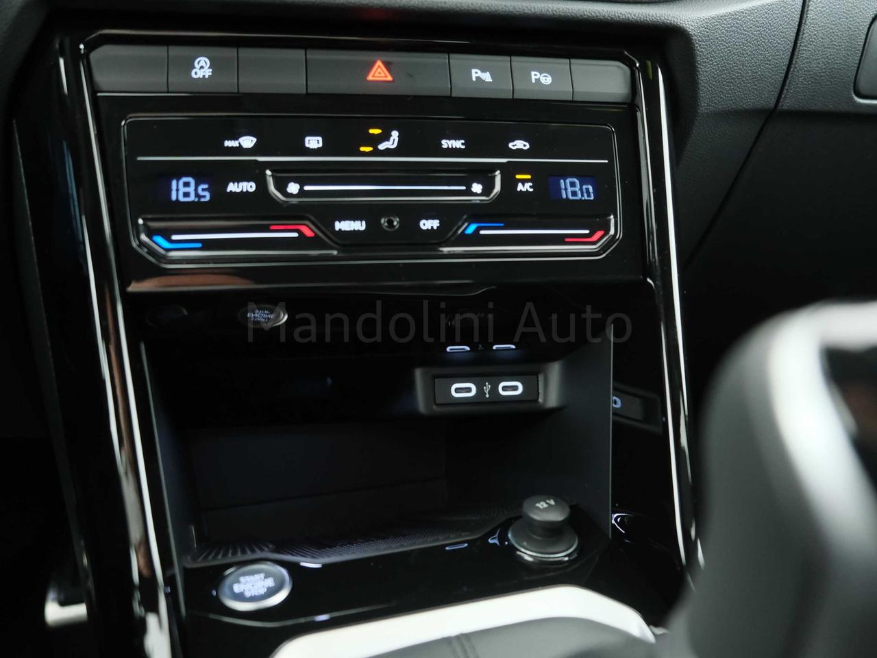 Volkswagen T-Roc 2.0 tdi scr 115cv r-line plus