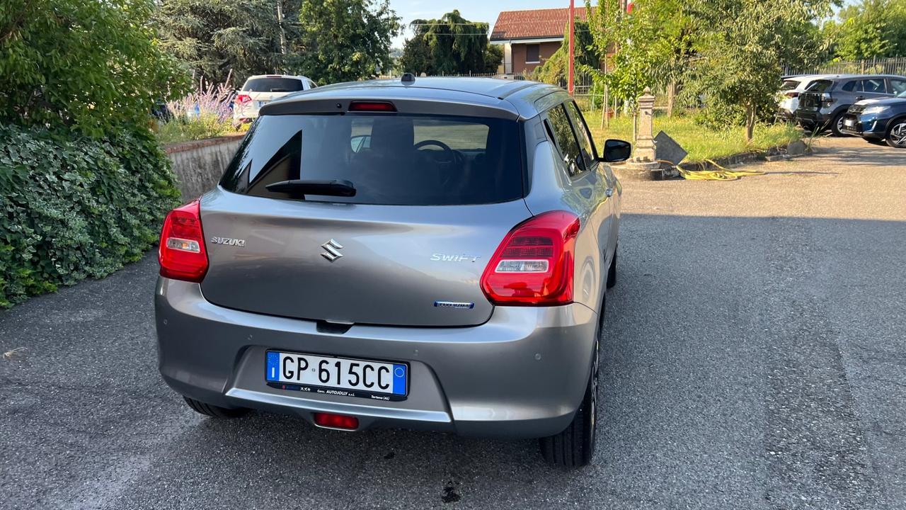 Suzuki Swift 1.2 Hybrid Top