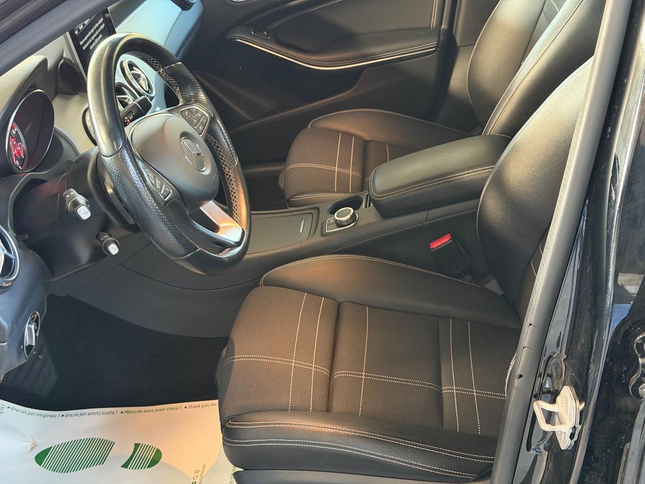 Mercedes-benz GLA 200 d Automatic Premium EURO 6 Tagliandi certificati