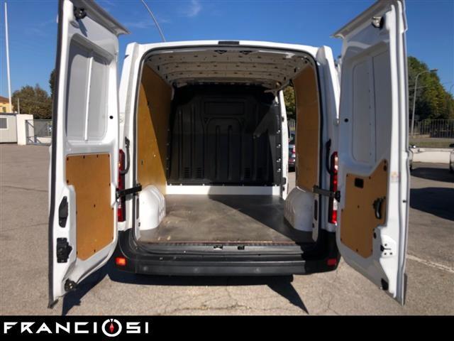 RENAULT Master T28 2.3 dci 110cv L1H1 E6