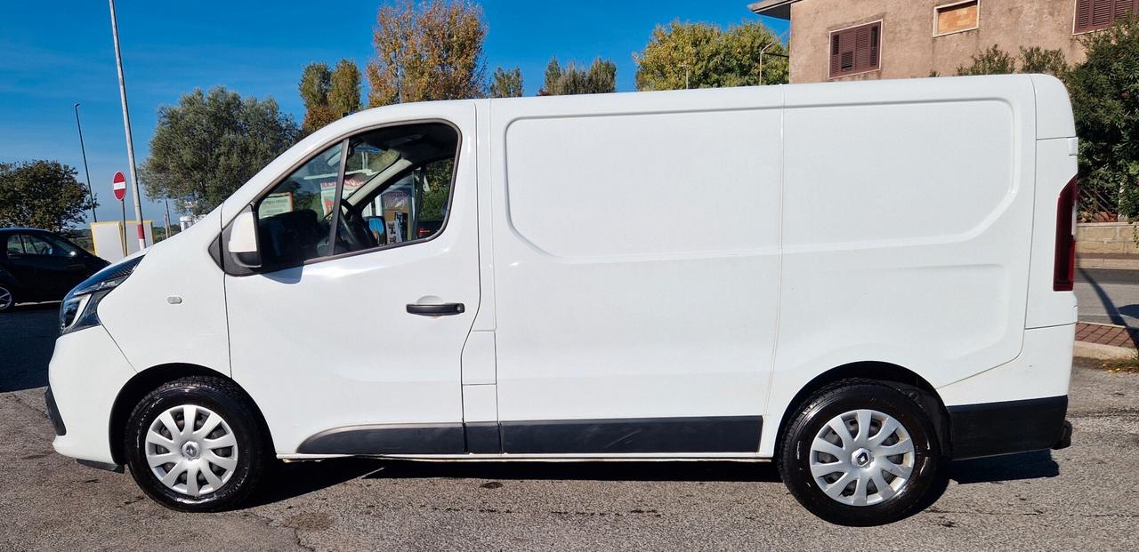 Renault Trafic T29 2.0 dCi 120CV PC-TN Furgone Ice