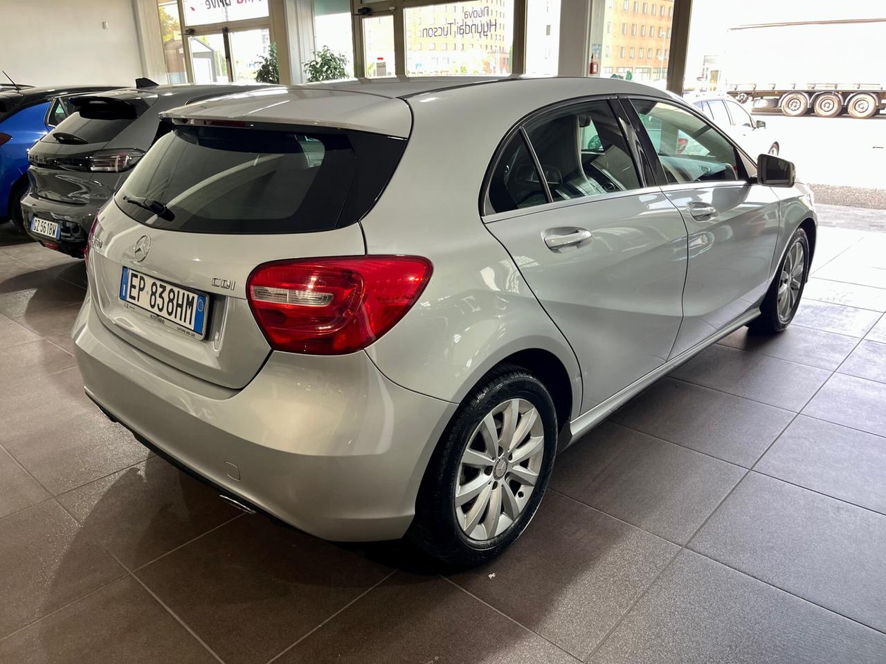 Mercedes A 180 d Executive UNICO PROP.