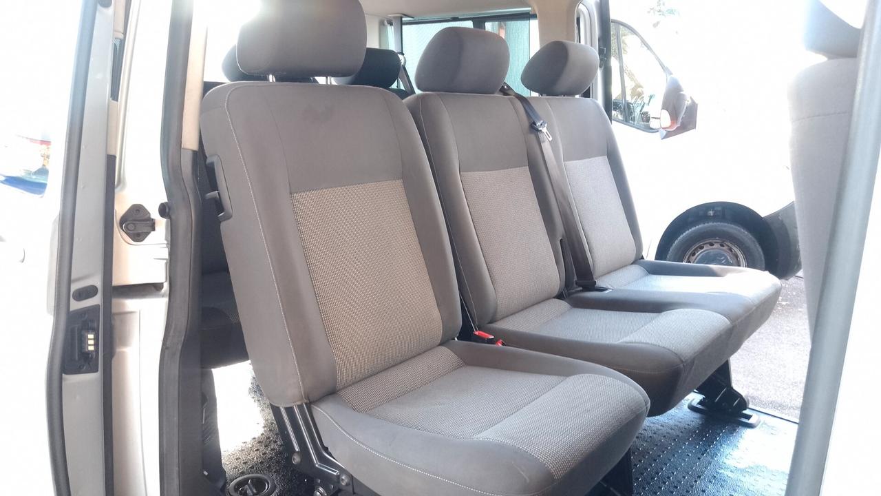 Volkswagen Caravelle TDI 9 POSTI 2011 E5