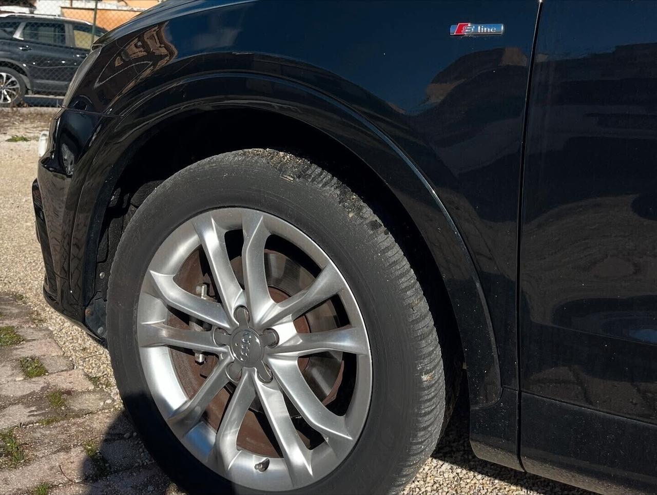 AUDI Q3 2.0 TDI S-LINE - 2015