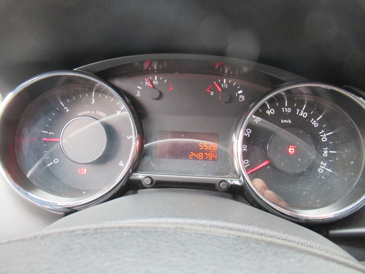 Peugeot 3008 1.6 HDi 112CV Business