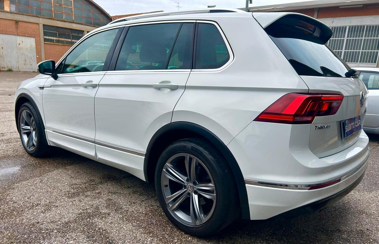Volkswagen Tiguan 2.0 TDI SCR DSG R-LINE