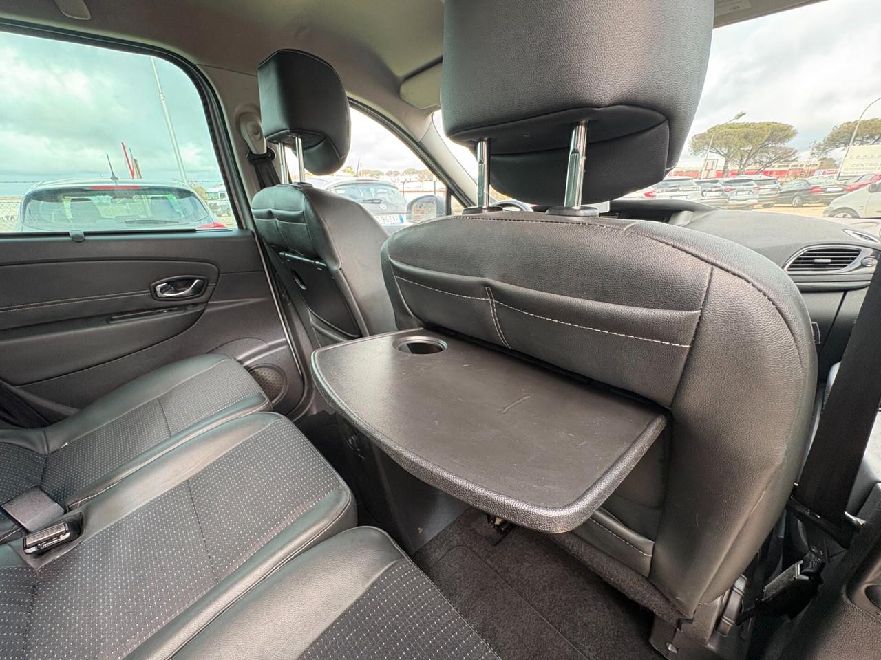 Renault Scenic XMod 1.5 dCi 110CV limited