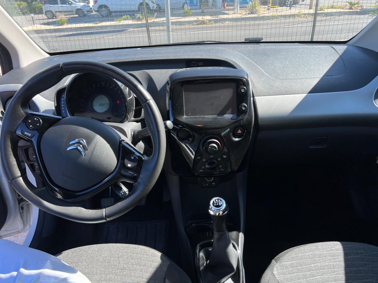 Citroen C1 PureTech 82 5 porte Shine