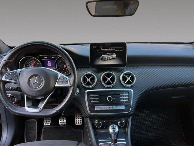 MERCEDES-BENZ A 180 AMG-LINE