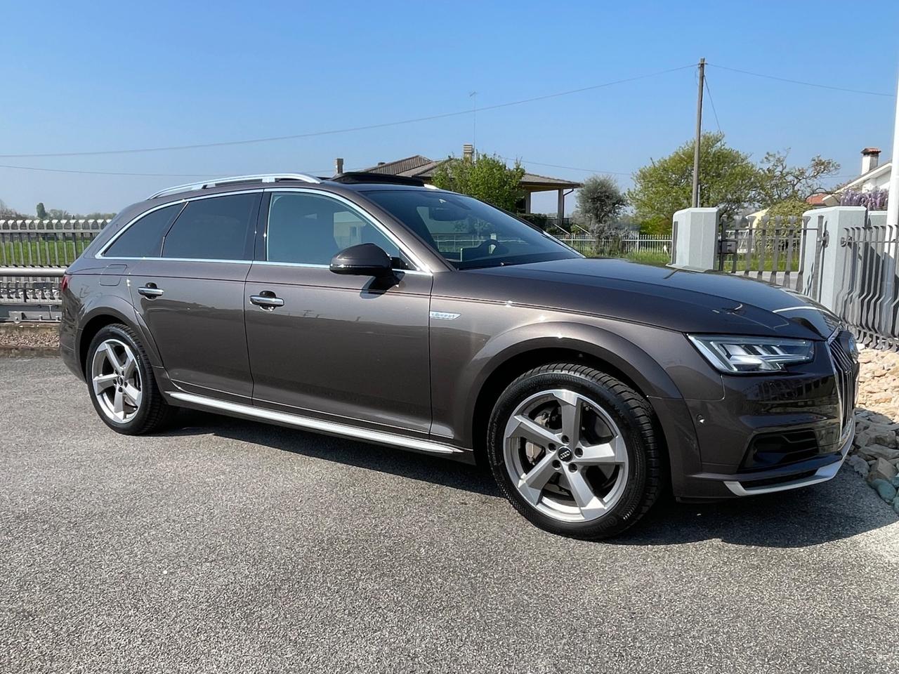 Audi A4 allroad 3.0 TDI Tiptronic Business Evolution