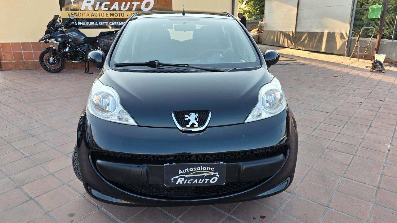 Peugeot 107 1.0 68CV 5p. Plaisir