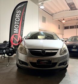 Opel Corsa 1.2 3 porte Club NEOPATENTATI