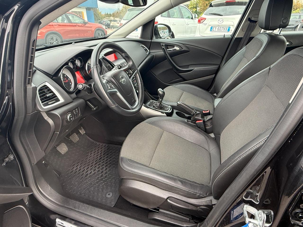 Opel Astra 1.6 CDTI 136CV EcoFLEX S&S 5 porte Cosmo