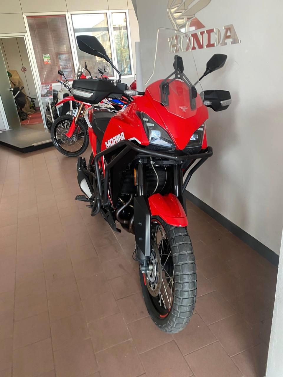 Moto Morini X-Cape 650