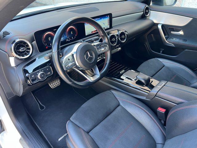 MERCEDES-BENZ CLA 200 d Automatic Coupè Premium AMG Line