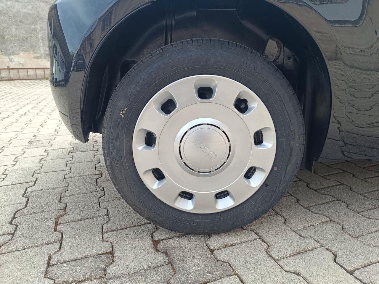 Fiat 500 1.0 Hybrid