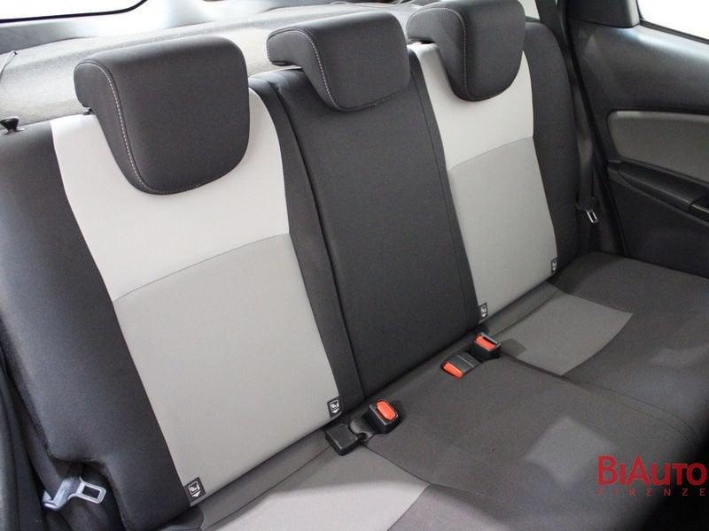 Toyota Yaris 1.0 5 porte Active