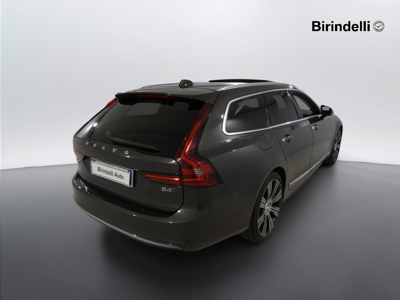 VOLVO V90 (2016-->) - V90 B4 (d) AWD Geartronic Inscription