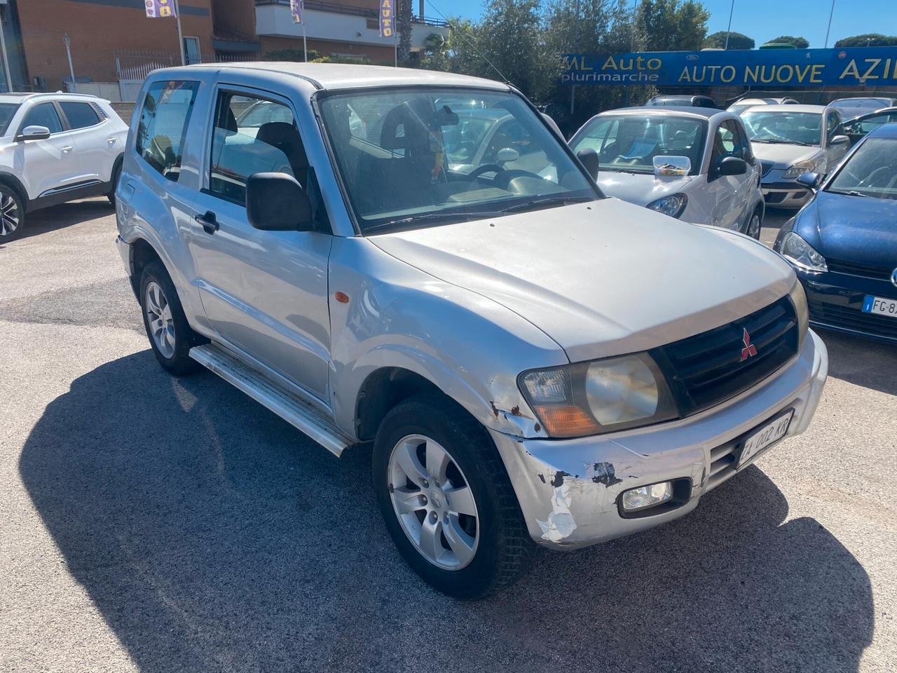 2000 Mitsubishi Pajero 2.5 TDI 3p. GL