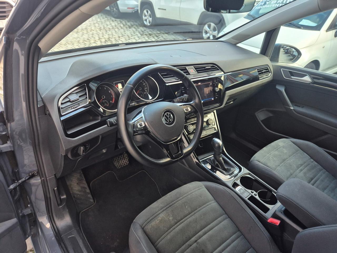 Volkswagen Touran 1.5 TSI ACT HIGHLINE DSG 7 POSTI