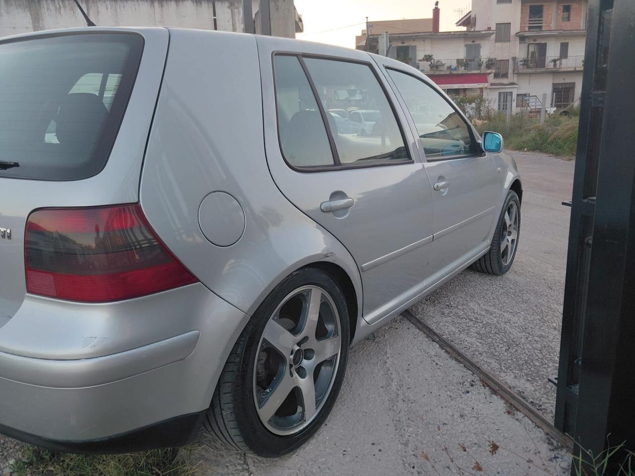 Volkswagen Golf POSSIBILE EPOCA