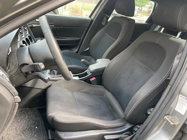 Alfa Romeo 159 2.0 JTDm Sportwagon Distinctive